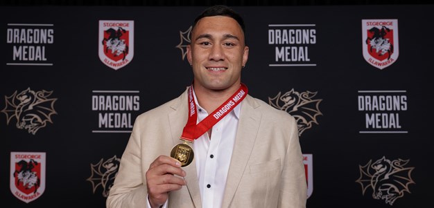 Su'A caps superb season with Dragons Medal