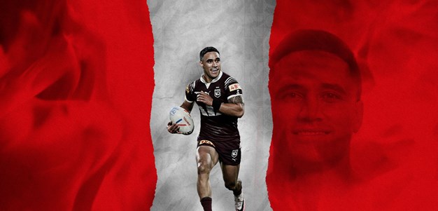 Dragons announce signing of Valentine Holmes